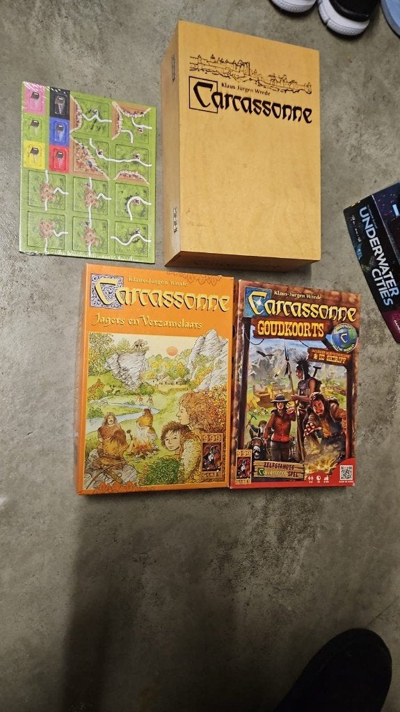 Package promotionnel de jeux de société Carcassonne 999 jeux, 1 ou 2 joueurs, Enlèvement ou Envoi, Comme neuf, 999 games