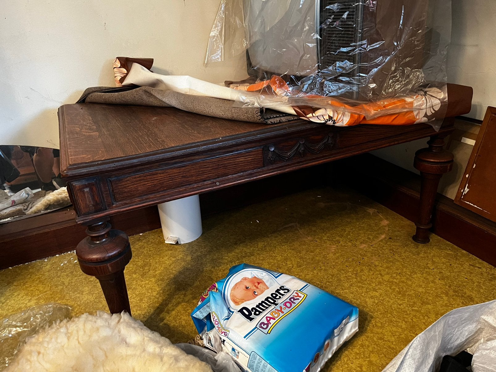 Lage eiken salontafel, Ophalen