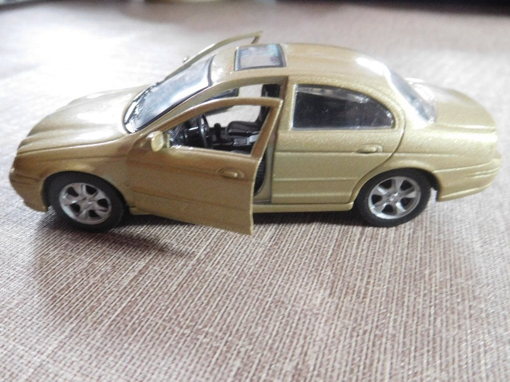 Hongwell Jaguar S-Type miniatuur, Ophalen of Verzenden, Gebruikt