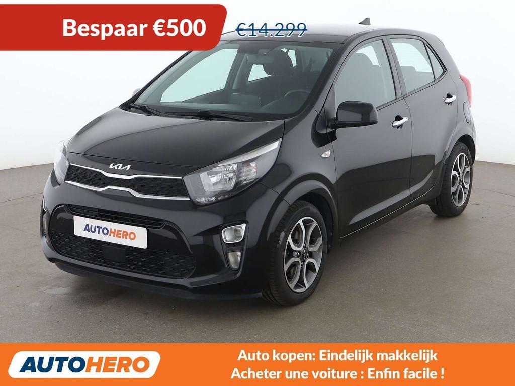 Kia Picanto 1.0 Dream Team (bj 2022, automaat), Auto's, Stof, Gebruikt, Euro 6, Zwart