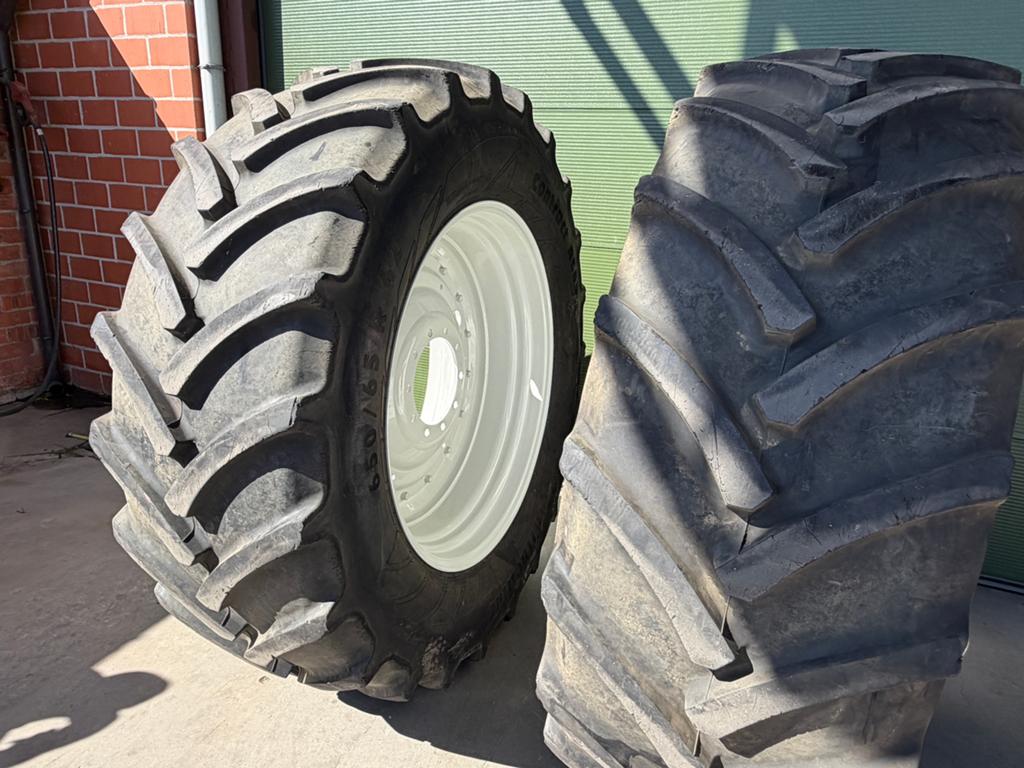 New Holland Continental 650/65R42, Articles professionnels, Enlèvement