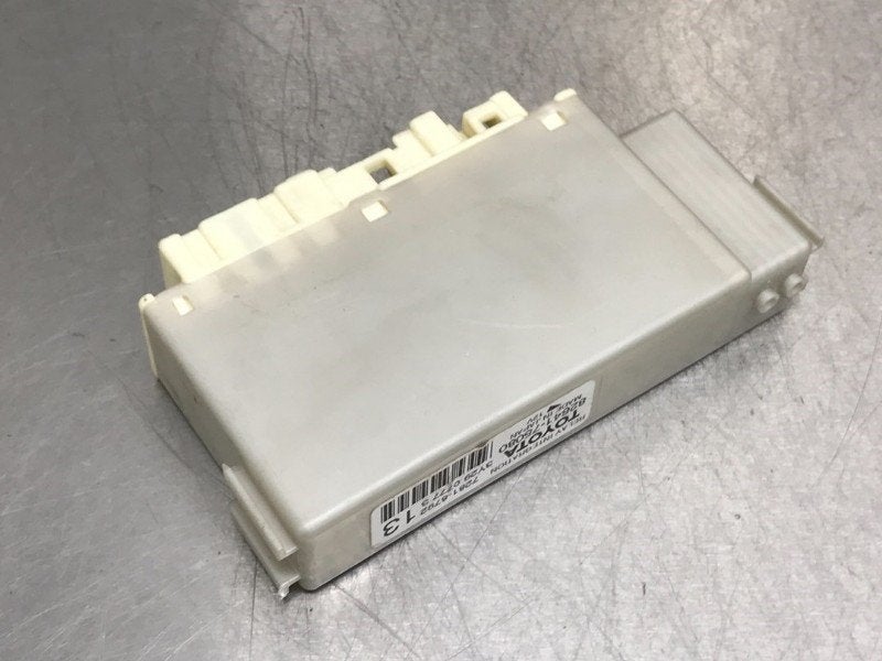 RELAIS Lexus CT 200h (01-2010/09-2020) (|8264175080|), Auto-onderdelen, Elektronica en Kabels, Lexus, Gebruikt