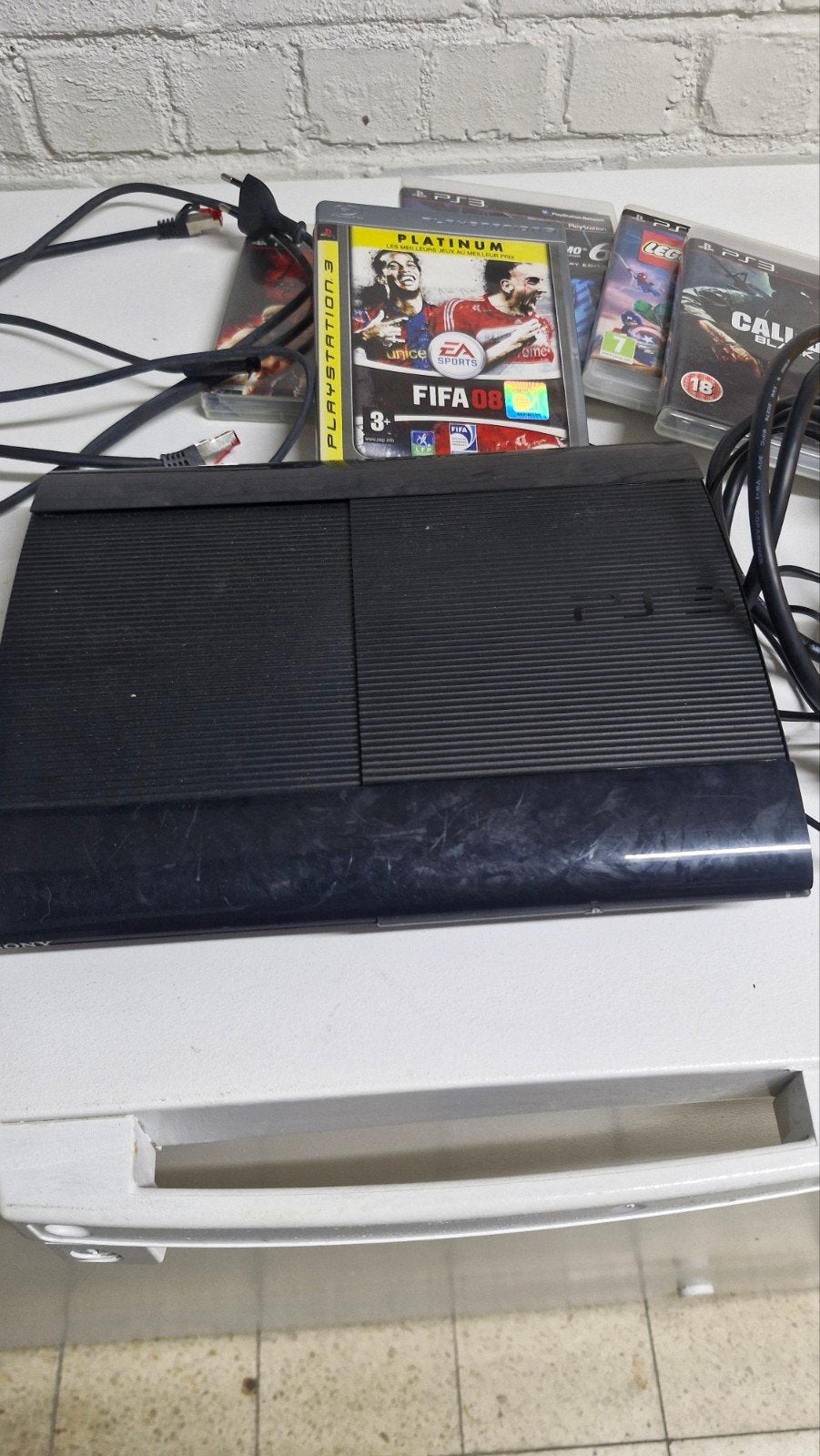 console de jeux en très bonne état de fonctionnement, Enlèvement ou Envoi