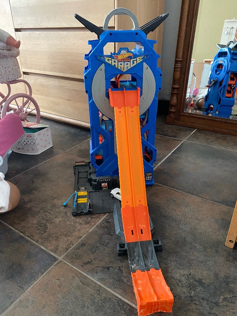 Hot wheels parkeer garage met racebaan, Ophalen, Hot Wheels, Handmatig, Racebaan