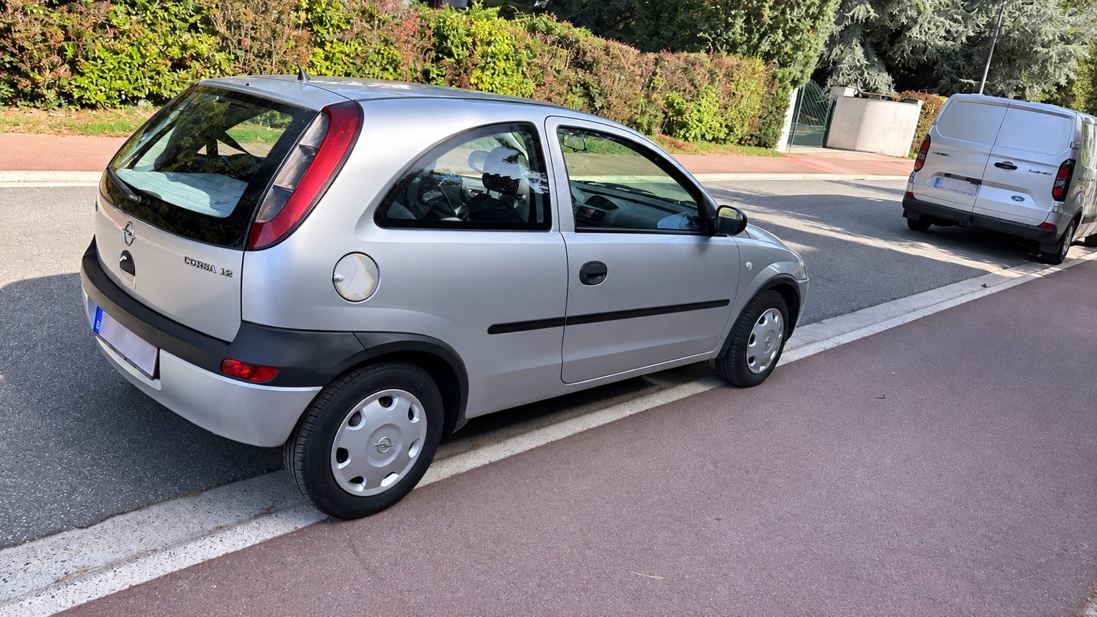 Opel corsa, Argent ou Gris, Achat, Vitres électriques, Entreprise