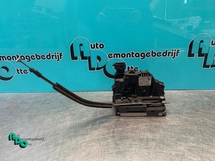 Deurslot Mechaniek 4Deurs rechts-voor van een Peugeot Boxer, Gebruikt, -, -, Ophalen of Verzenden