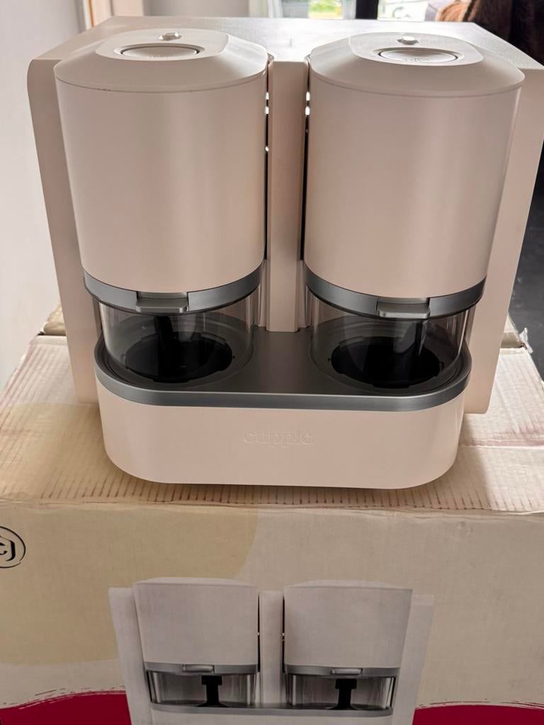Ijsmachine van Cupple, Ophalen, Nieuw