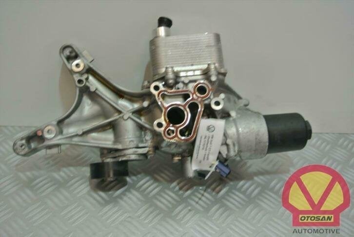 vw golf 7 gti oliefilterhuis oliekoeler 06l117021g, Gebruikt, Volkswagen, Volkswagen AG, Vw@volkswagen.de