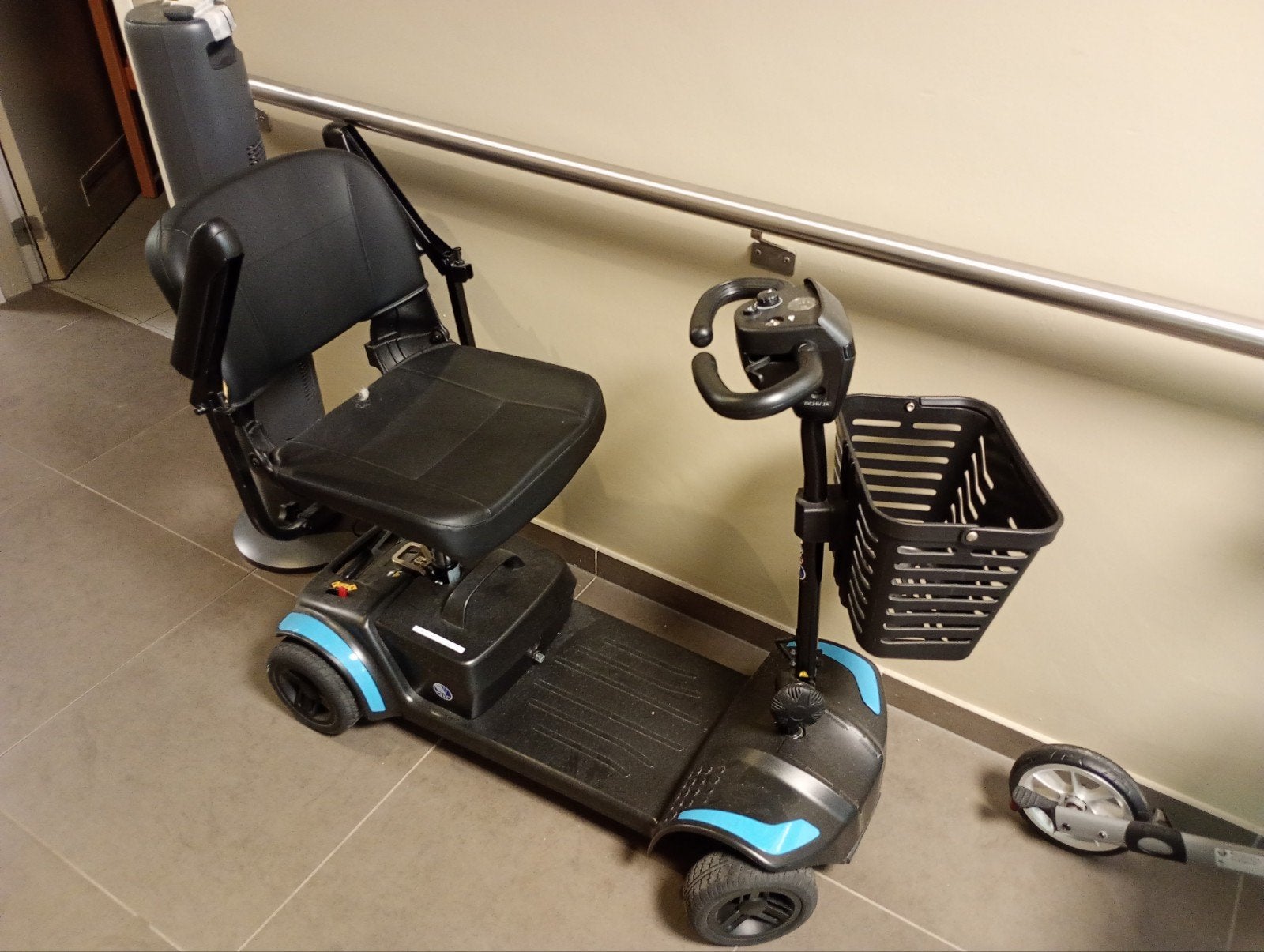 Scootmobiel Vermeiren, Diversen, Ophalen, Vermeiren