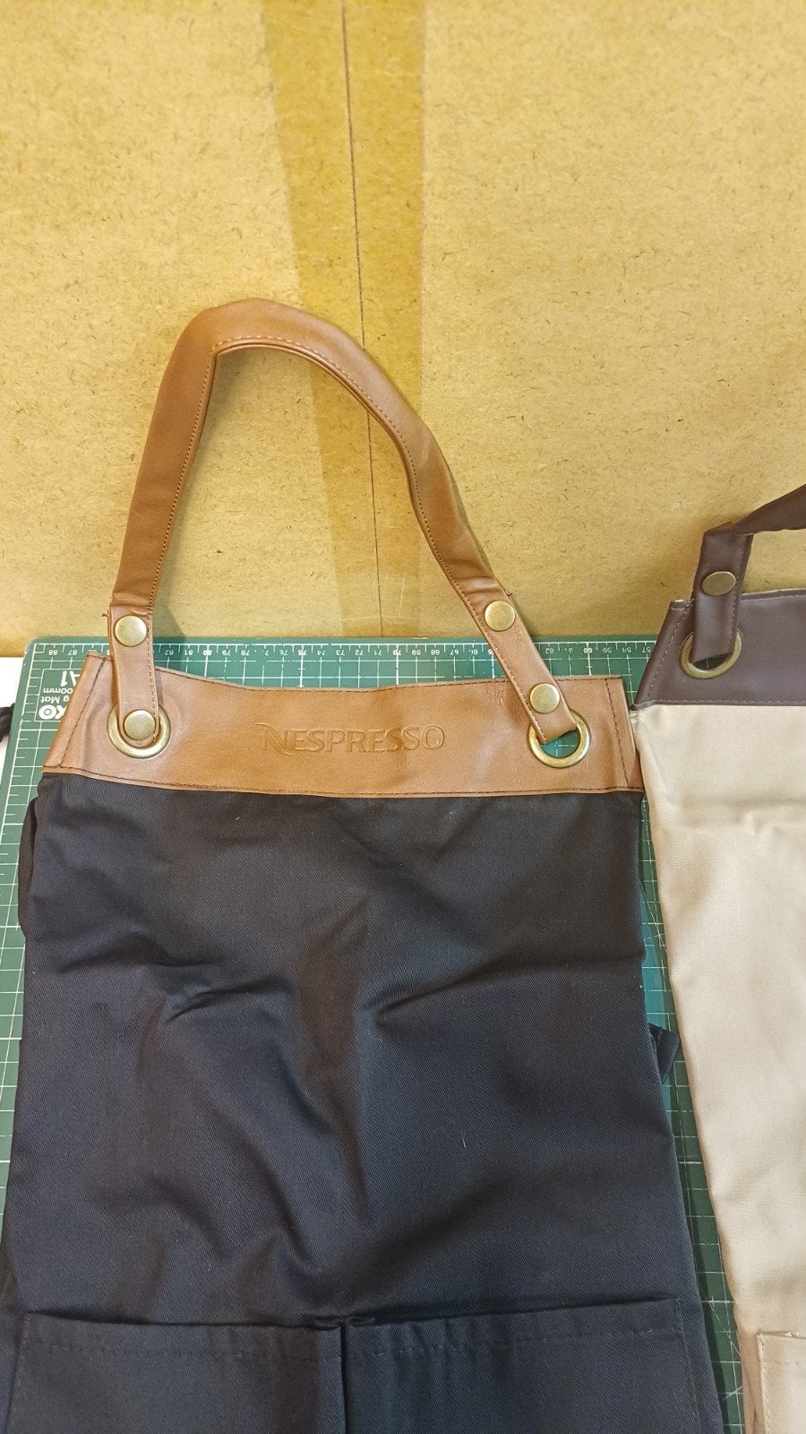 Nespresso barista schorten, Diversen, Ophalen of Verzenden, Nieuw