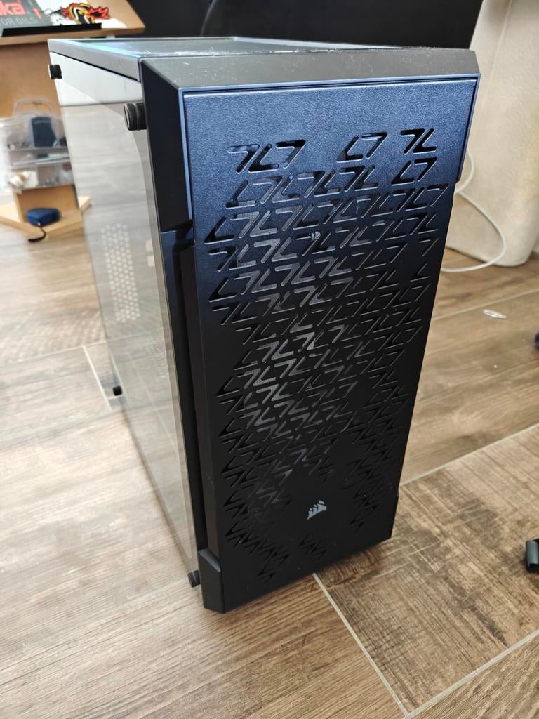 Corsair 220t airflow case, Ophalen
