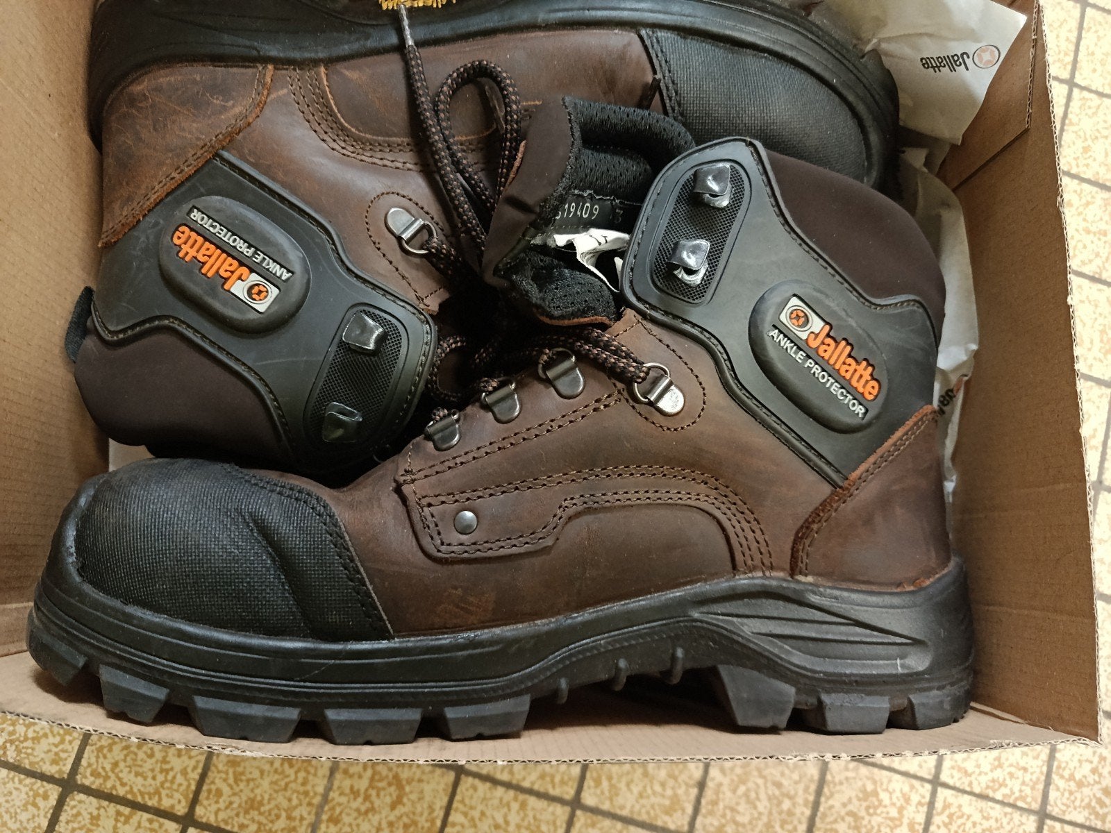 chaussure de sécurité, Doe-het-zelf en Bouw, Veiligheidskleding, Ophalen of Verzenden, Zo goed als nieuw