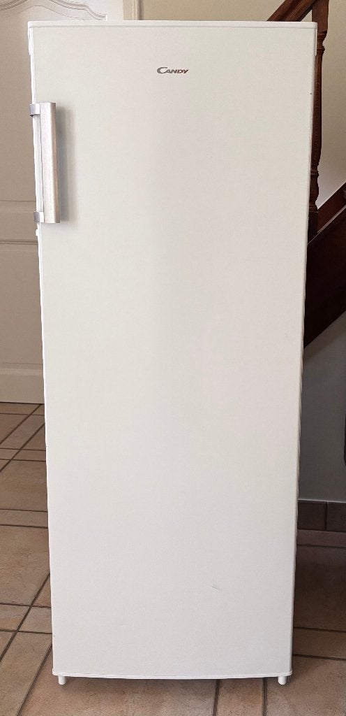Candy koelkast, Ophalen, 200 liter of meer, 140 tot 160 cm, 45 tot 60 cm