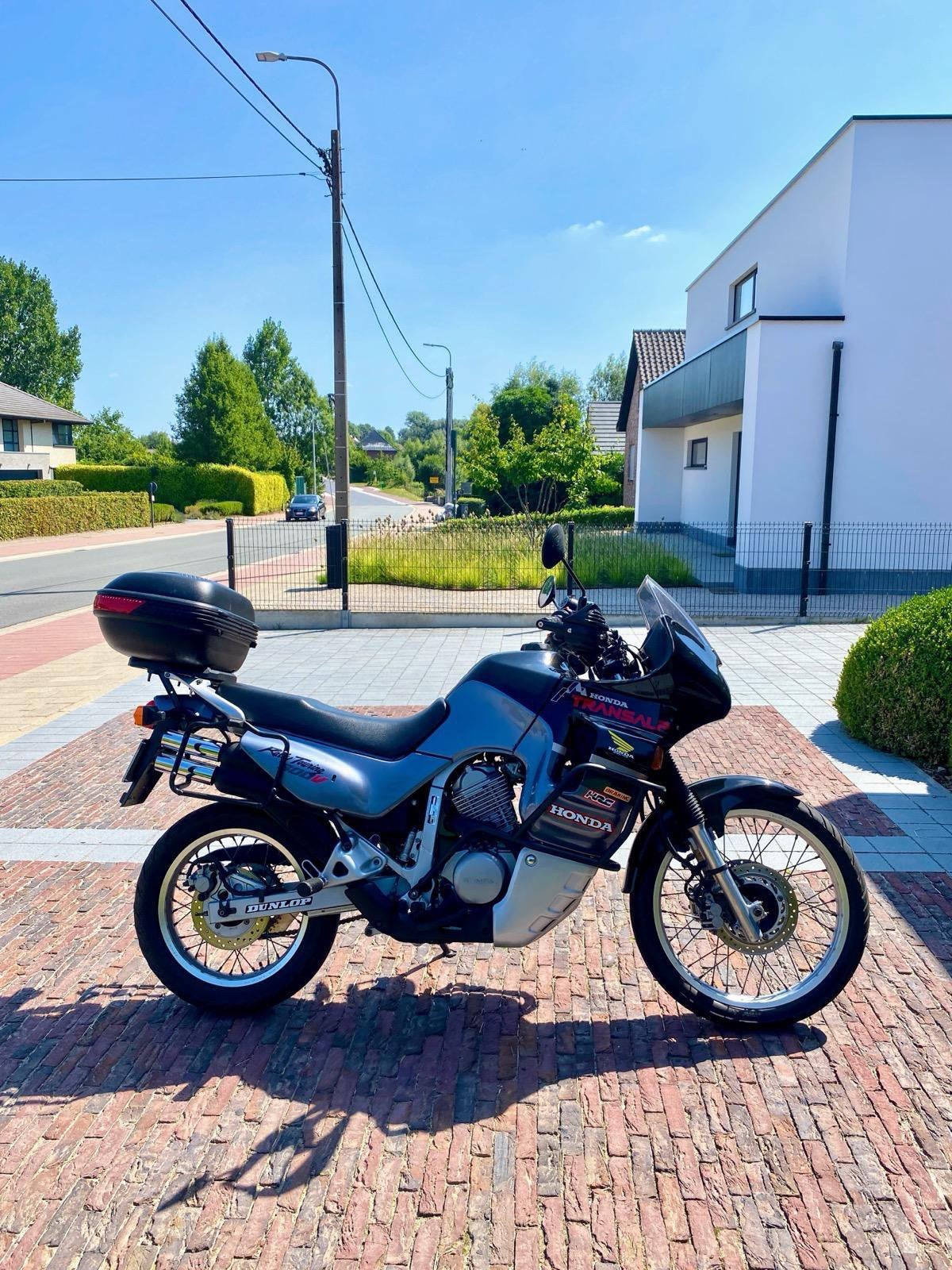 Honda Transalp XL600V - 1999, Motos, Enlèvement, Utilisé