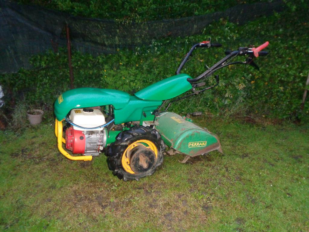 Ferrari tuinfrees grondfrees freesmachine met honda motor, Tuin en Terras, Ophalen, Gebruikt, Overige soorten, Iseki John Deere Kubota Yanmar Gianni Ferrari