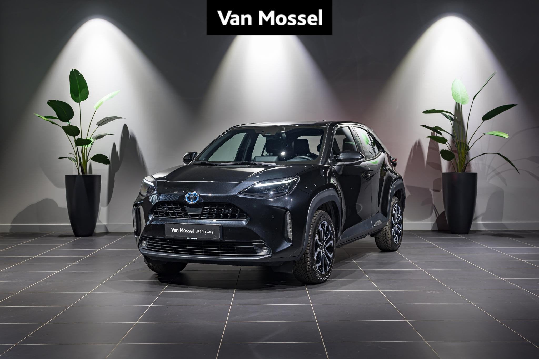Toyota Yaris Cross 1.5 VVT-ie Dynamic Plus CVT, https://public.car-pass.be/vhr/0b78c97c-3a27-447c-a701-9e31cc370a03, Achat, Euro 6