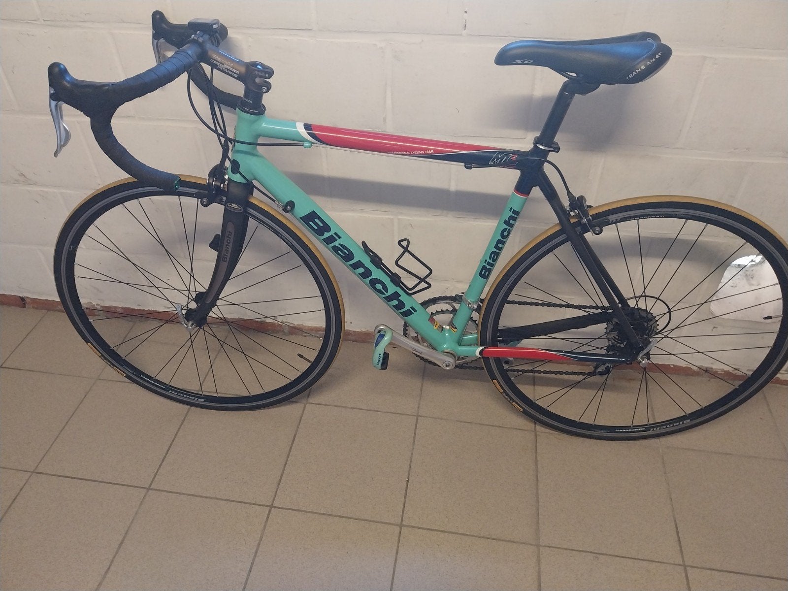 Vélo de course Bianchi alu carbone 540€ à discuter, Enlèvement, Comme neuf, Autres types