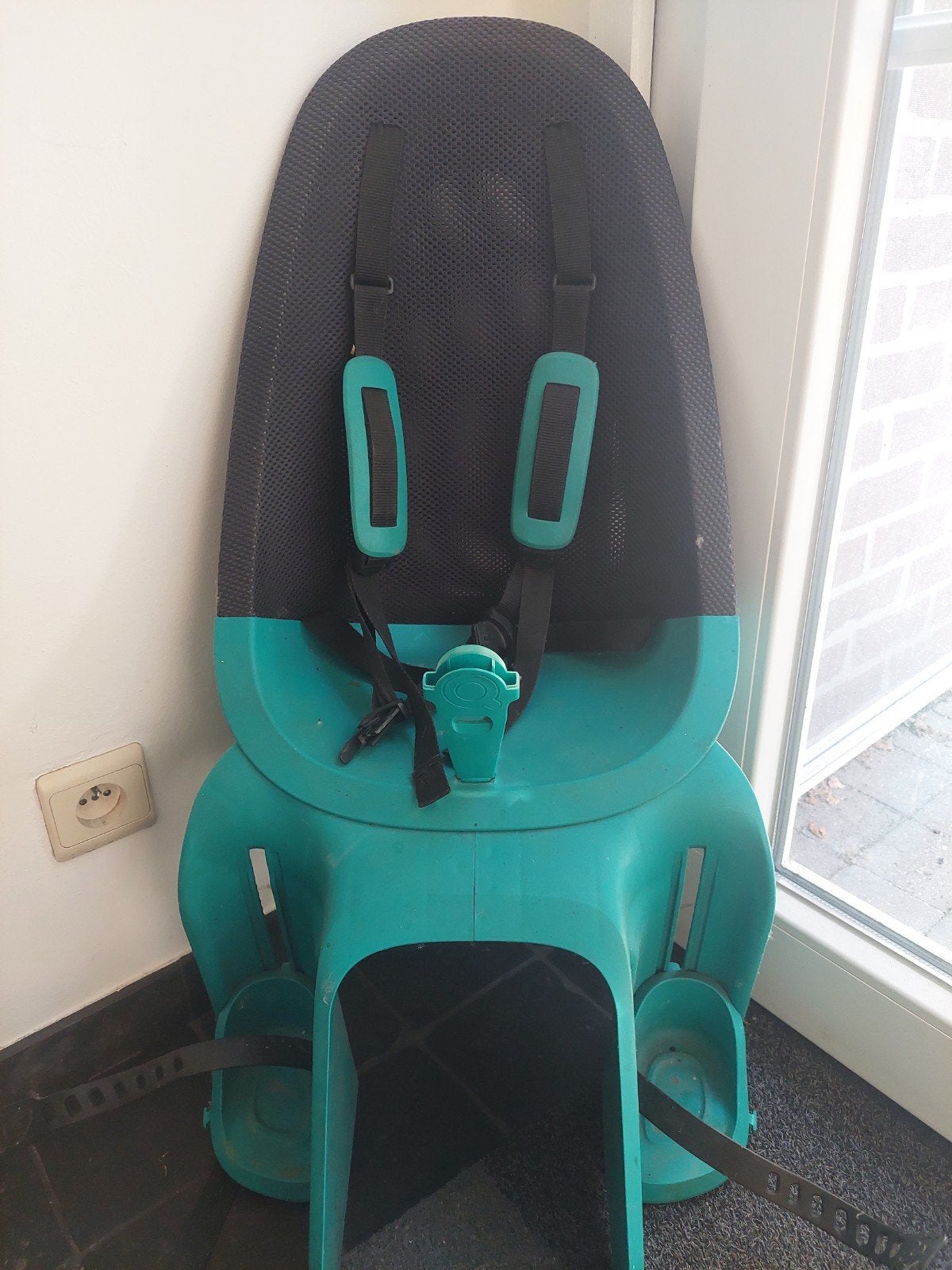 Qibbel air fietsstoeltje turquoise, Ophalen