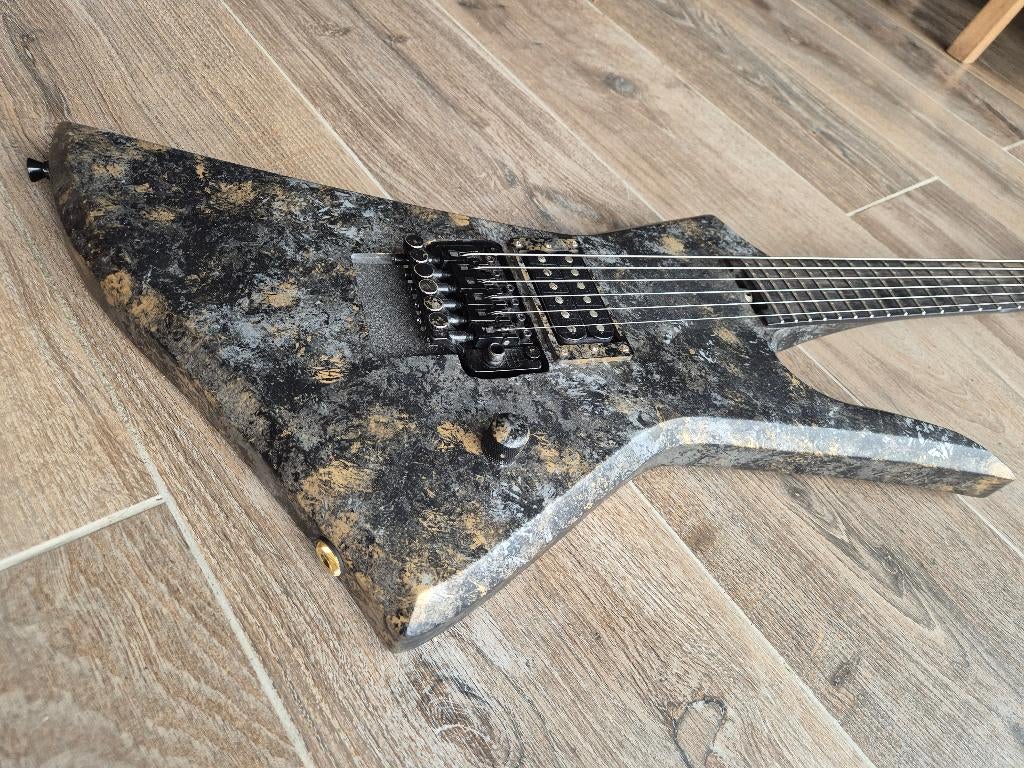 Explorer van luthier - Ronciswall, Muziek en Instrumenten, Snaarinstrumenten | Gitaren | Elektrisch, Zo goed als nieuw, Solid body