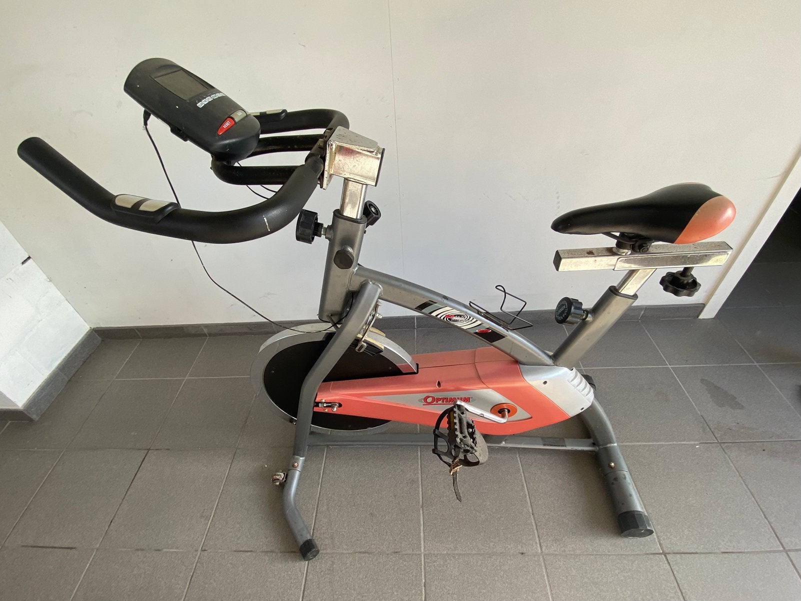 Spinningfiets, Sports & Fitness, Enlèvement, Utilisé, Autres matériaux, Vélo de spinning