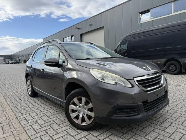 Peugeot 2008 1.2 Benzine Trekhaak | AUX | 1 JAAR GARANTIE, Autos, Achat, Entreprise, 82 ch, Boîte manuelle
