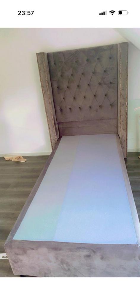 Een persoonbed, Immo