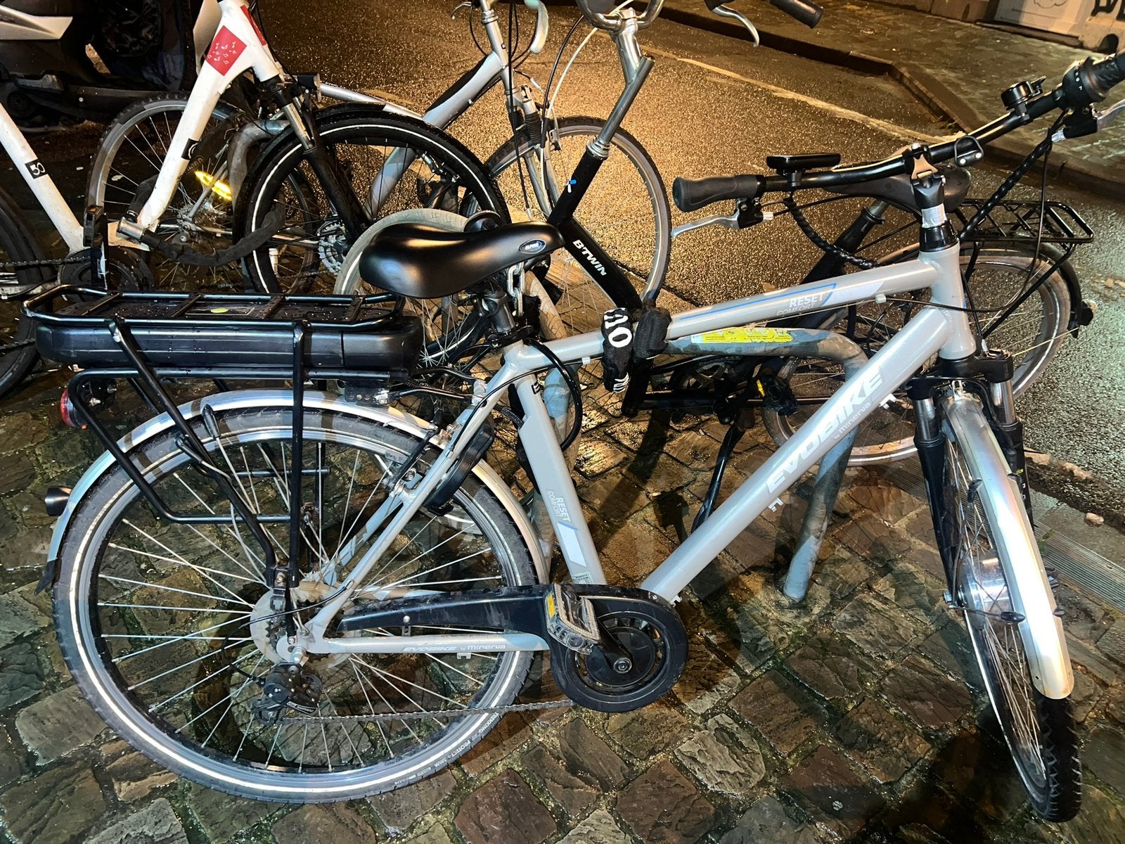 Vélo électrique evobike à réparer, Enlèvement, Comme neuf
