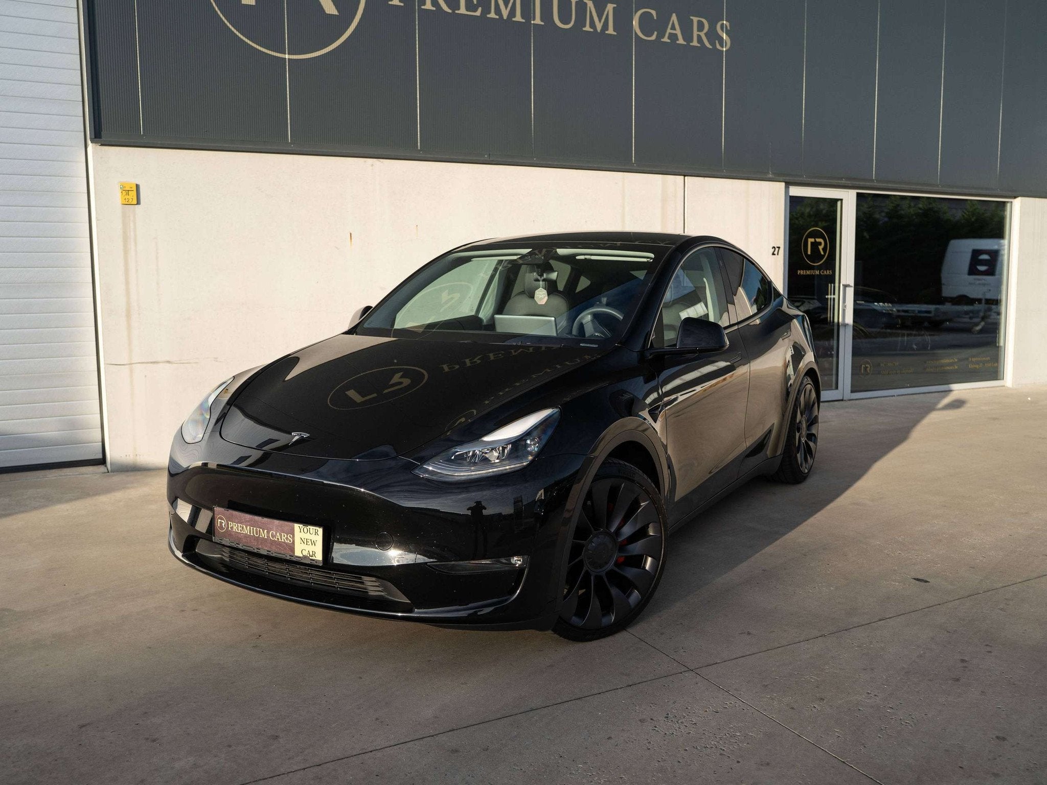 Tesla Model Y Long Range l Performance l Dual Motors l Tow P, Auto's, Automaat, Gebruikt, 5 zetels, SUV of Terreinwagen