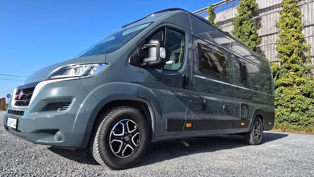 Livigstone DUO 2024 4-zits roller, Automaat, Buscamper of Camperbus, Fiat, Bedrijf