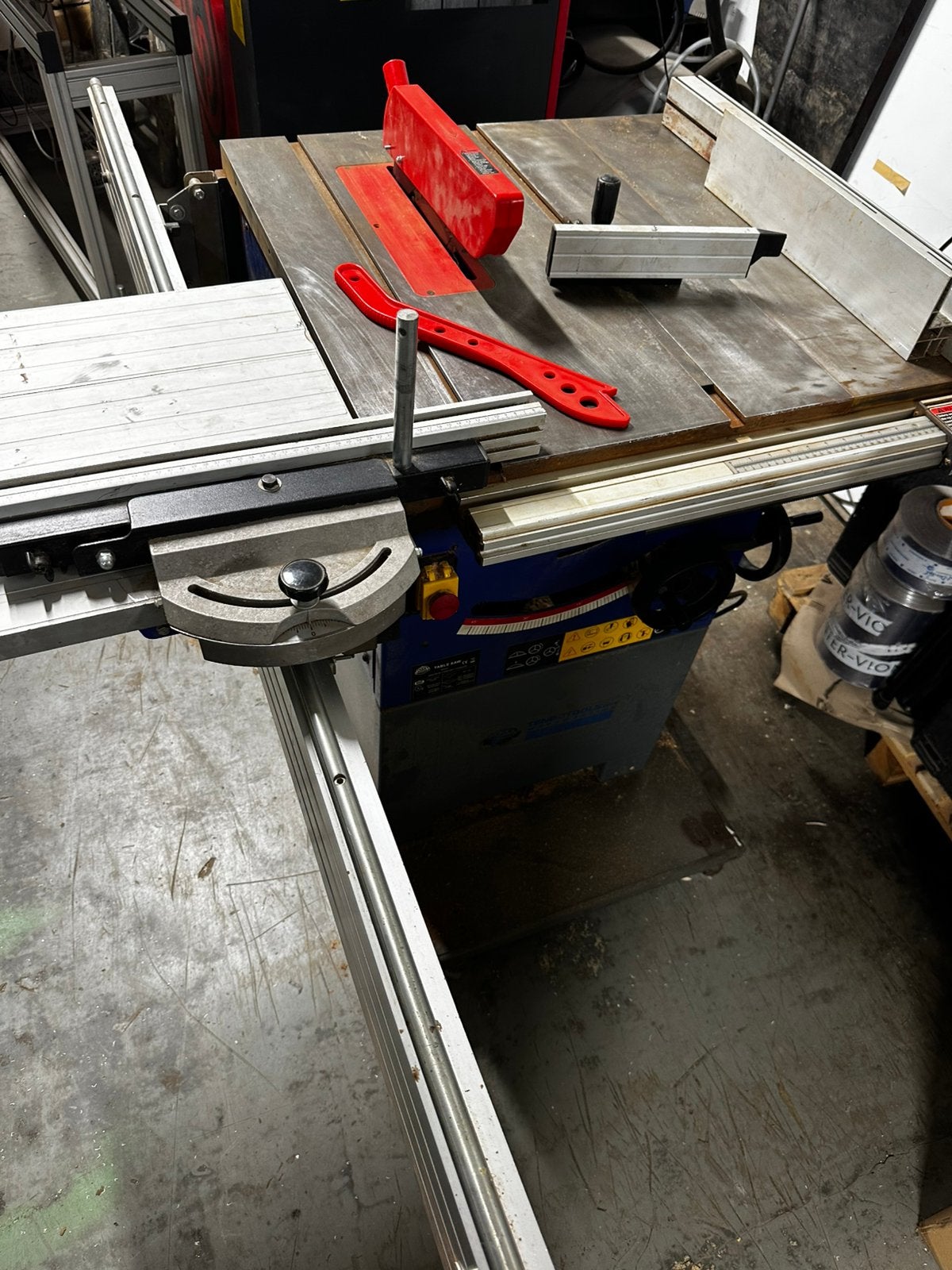 Formaatzaag  SAW MATE COMFORT TT2000/250, Bricolage & Construction, Outillage | Scies mécaniques, Enlèvement ou Envoi, 1200 watts ou plus