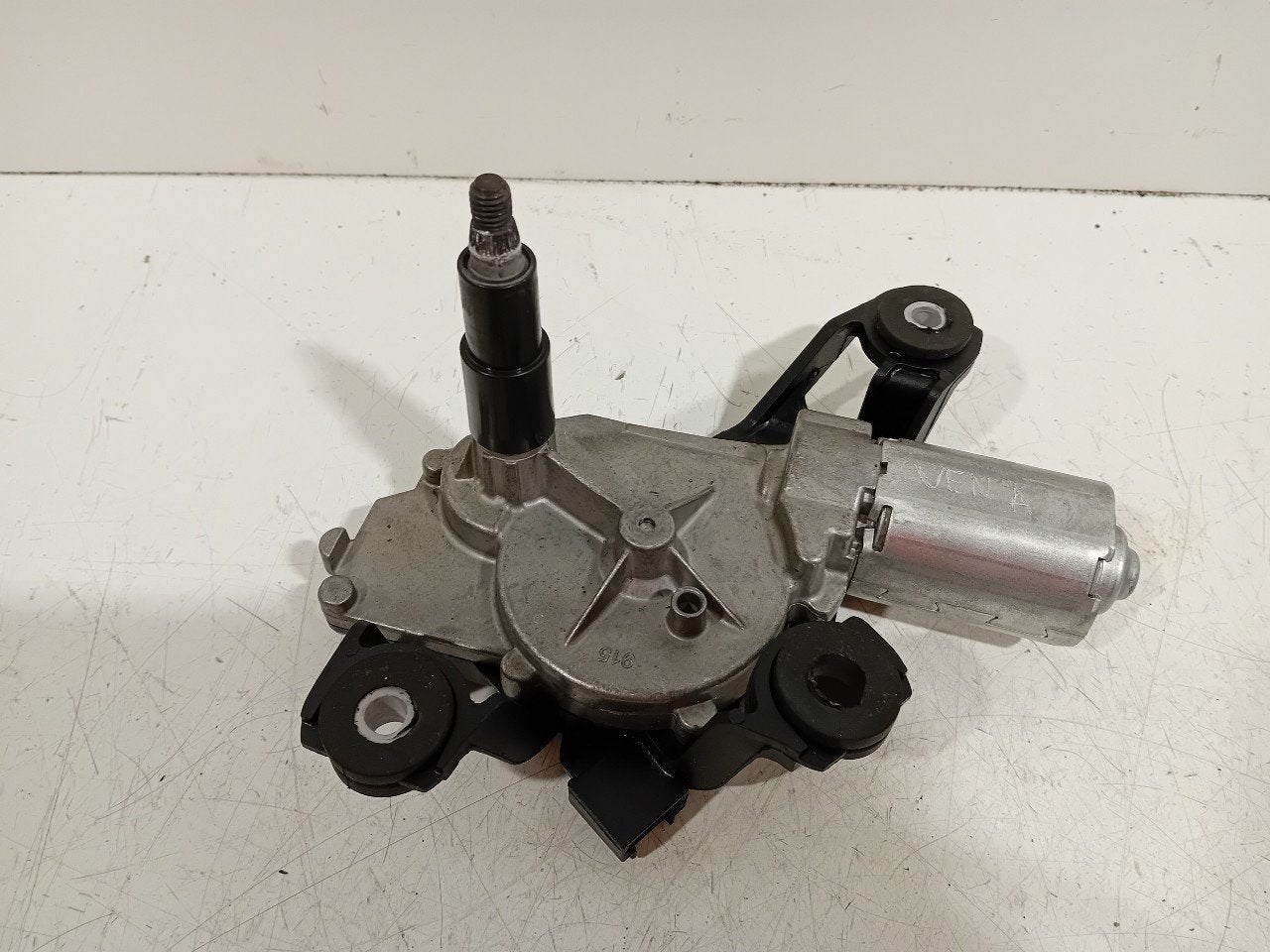 Ruitenwissermotor achter Renault Mégane, Onderdelen@venauto.nl, Van der Ven Autorecycling B.V., Gebruikt, Ettenseweg 76, 4706 PB Roosendaal, The Netherlands