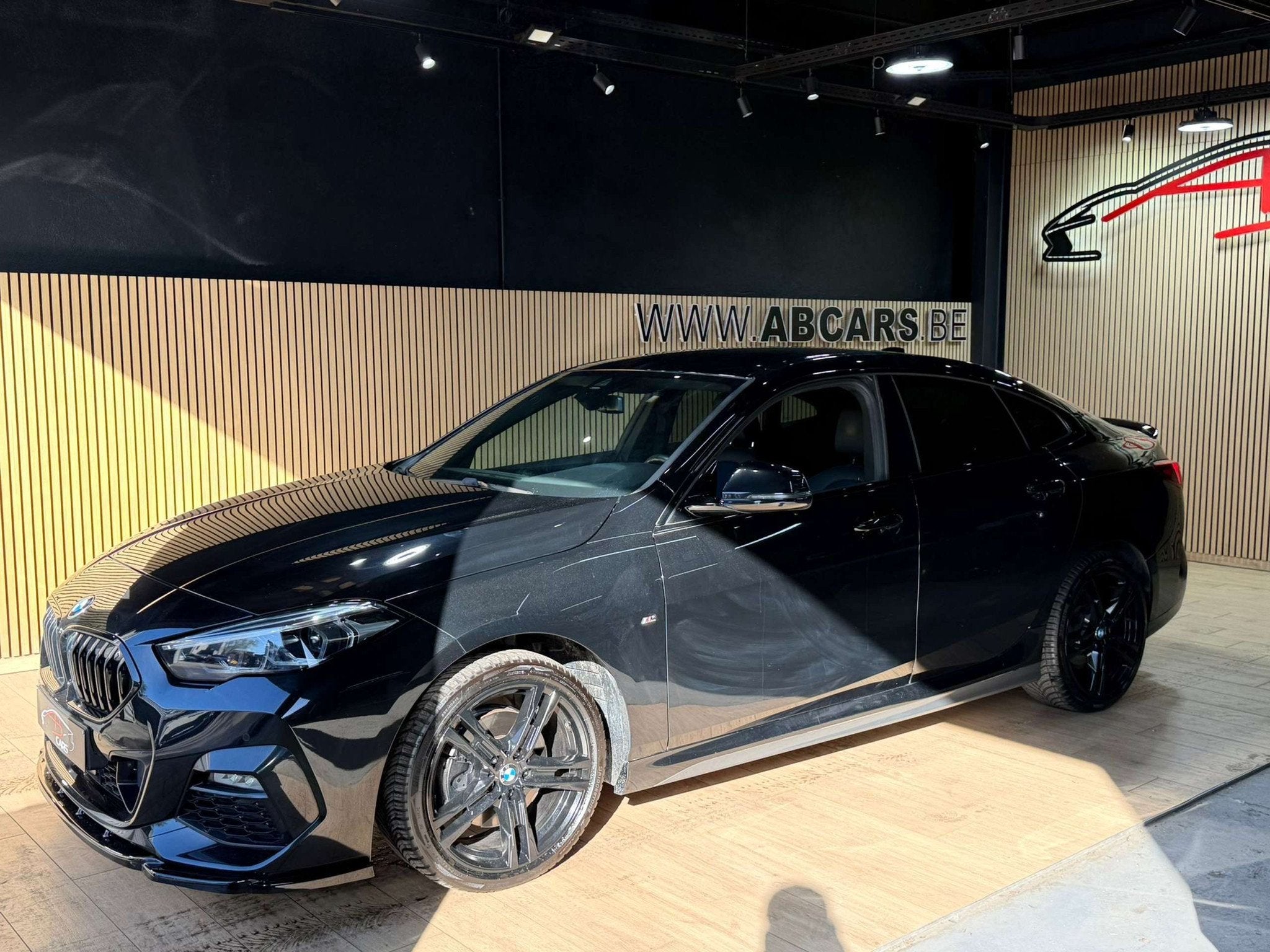 BMW 2 Serie 216 DA * Gran Coupé * PACK M PERFORMANCE * 1ER, Auto's, Automaat, 4 deurs, Gebruikt, 116 pk