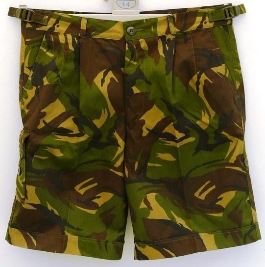 Broek Kort, Gvt, M93 Woodland, maat 0000/8090, KL, 1994.(12), Ophalen of Verzenden, Landmacht, Kleding of Schoenen
