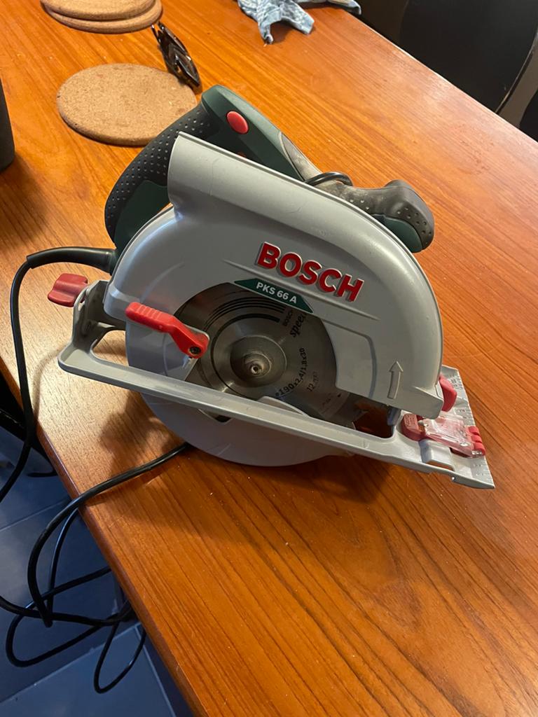 Bosch cirkelzaag, Doe-het-zelf en Bouw, Gereedschap | Zaagmachines, Ophalen, Zo goed als nieuw, Cirkelzaag