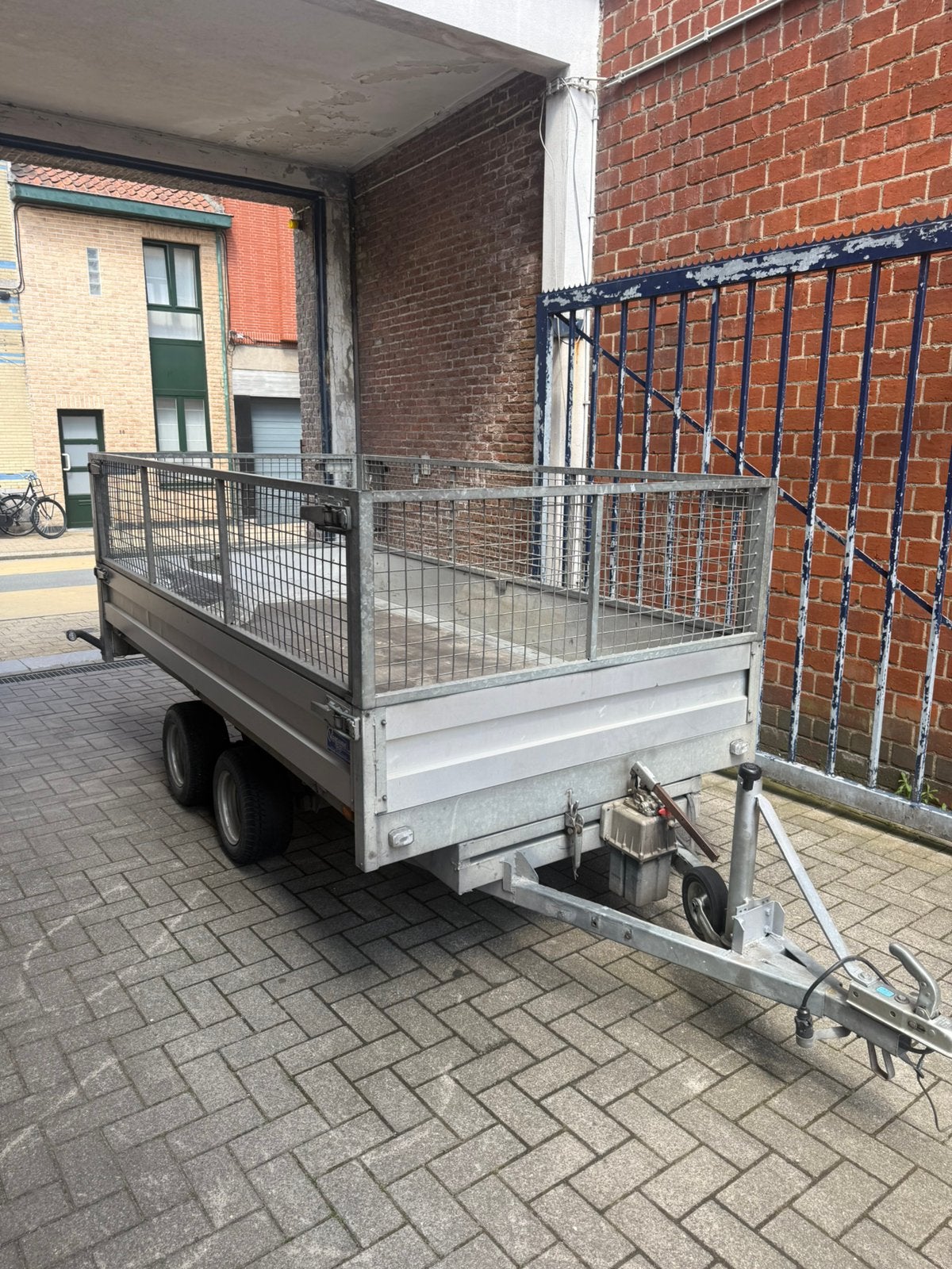 Handmatige kipper 750kg, Ophalen, Zo goed als nieuw
