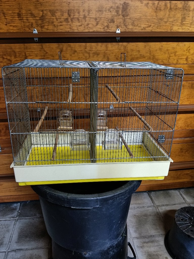 Vogelkooi, 60CM x 34cm, en 47 cm hoog, Animaux & Accessoires, Oiseaux | Cages & Volières, Enlèvement, Comme neuf, Cage à oiseaux