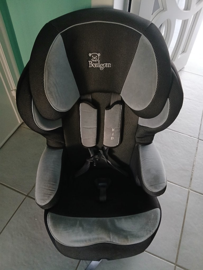 Boulgom autostoel voor kinderen, Autogordel of Isofix, Zijbescherming, Zo goed als nieuw, 9 t/m 36 kg