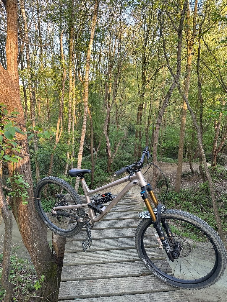 Mtb freeride dh commencal clash -large-, Zo goed als nieuw, Schijfrem, 53 tot 57 cm, Ophalen