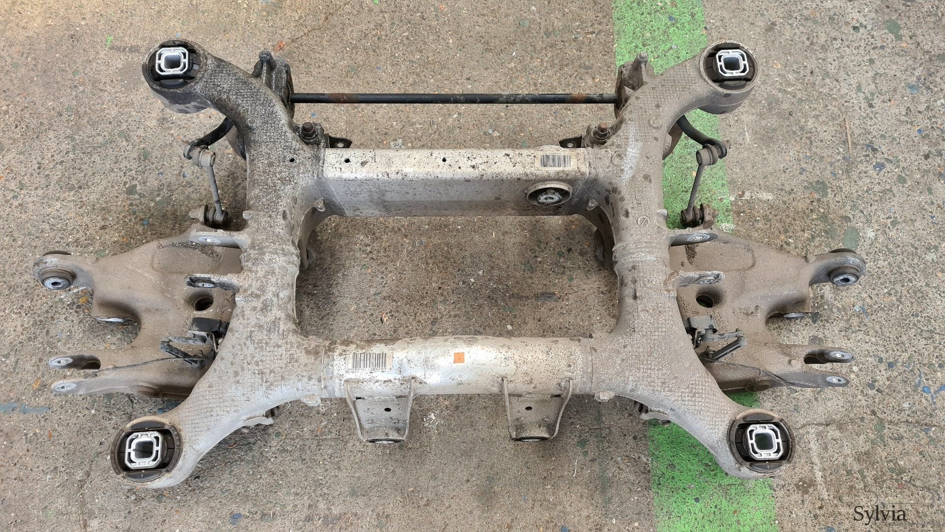Achteras subframe BMW 5-serie F07 GT F10 F11, -, Utilisé, -, -