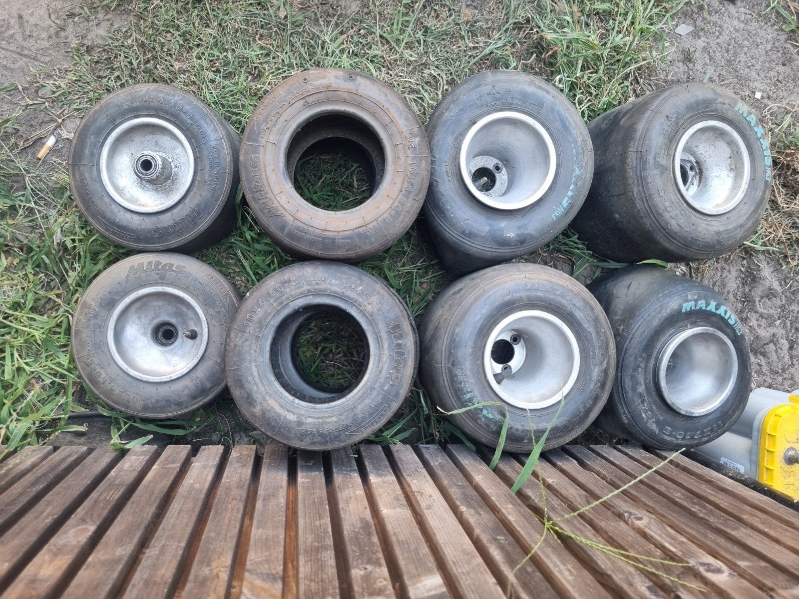 kart velgen / wielen aluminium met banden gebruikt, Sport en Fitness, Karting, Ophalen, Gebruikt, Onderdelen Kart