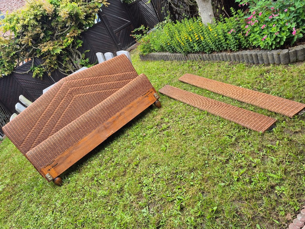 Gratis, 6 stoelen + bedomranding 180x200 + 2 nachtkastjes., Ophalen, Gebruikt