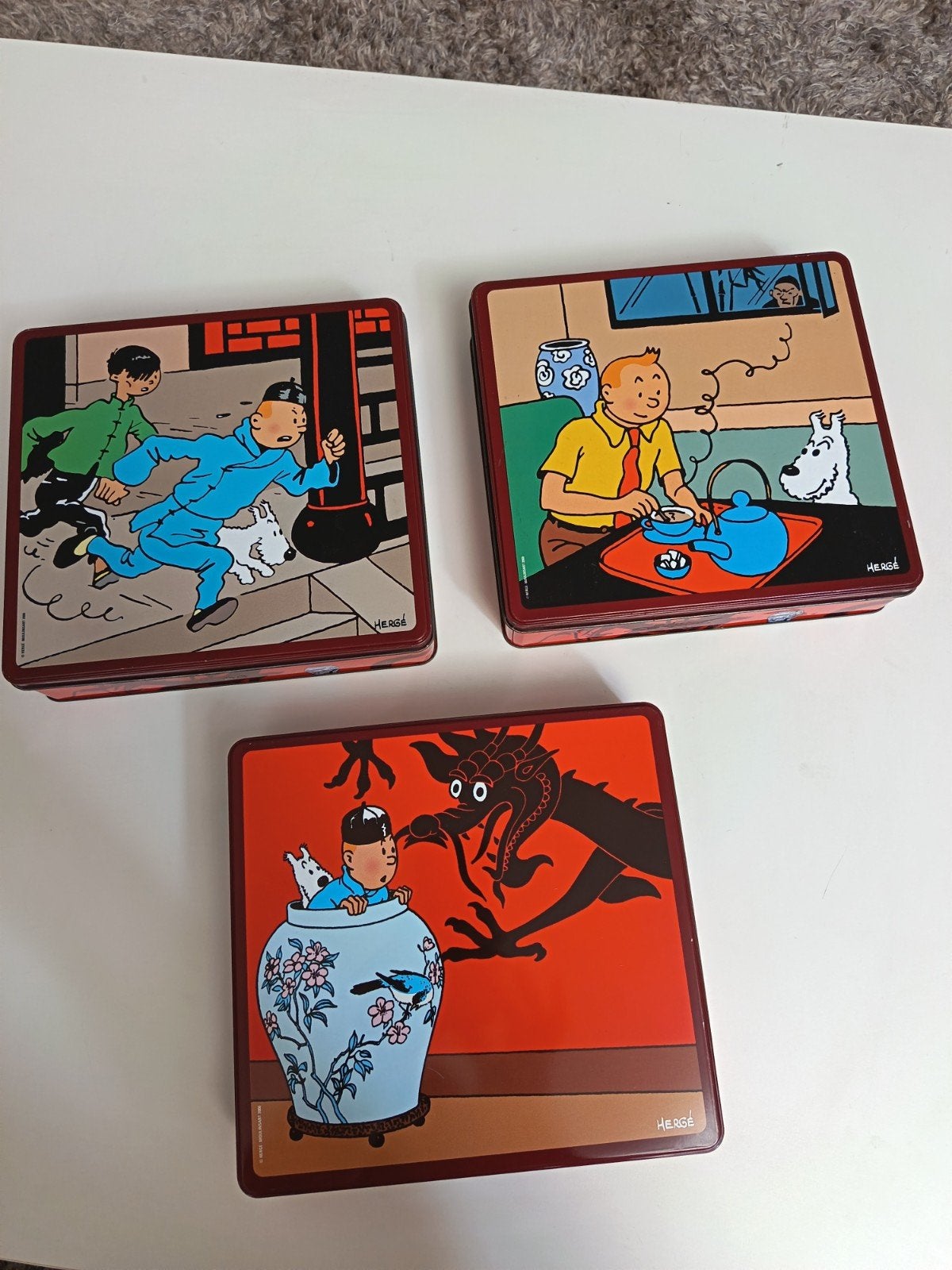 2 Boîtes metal Tintin (tintin à table est vendue), Enlèvement ou Envoi, Comme neuf
