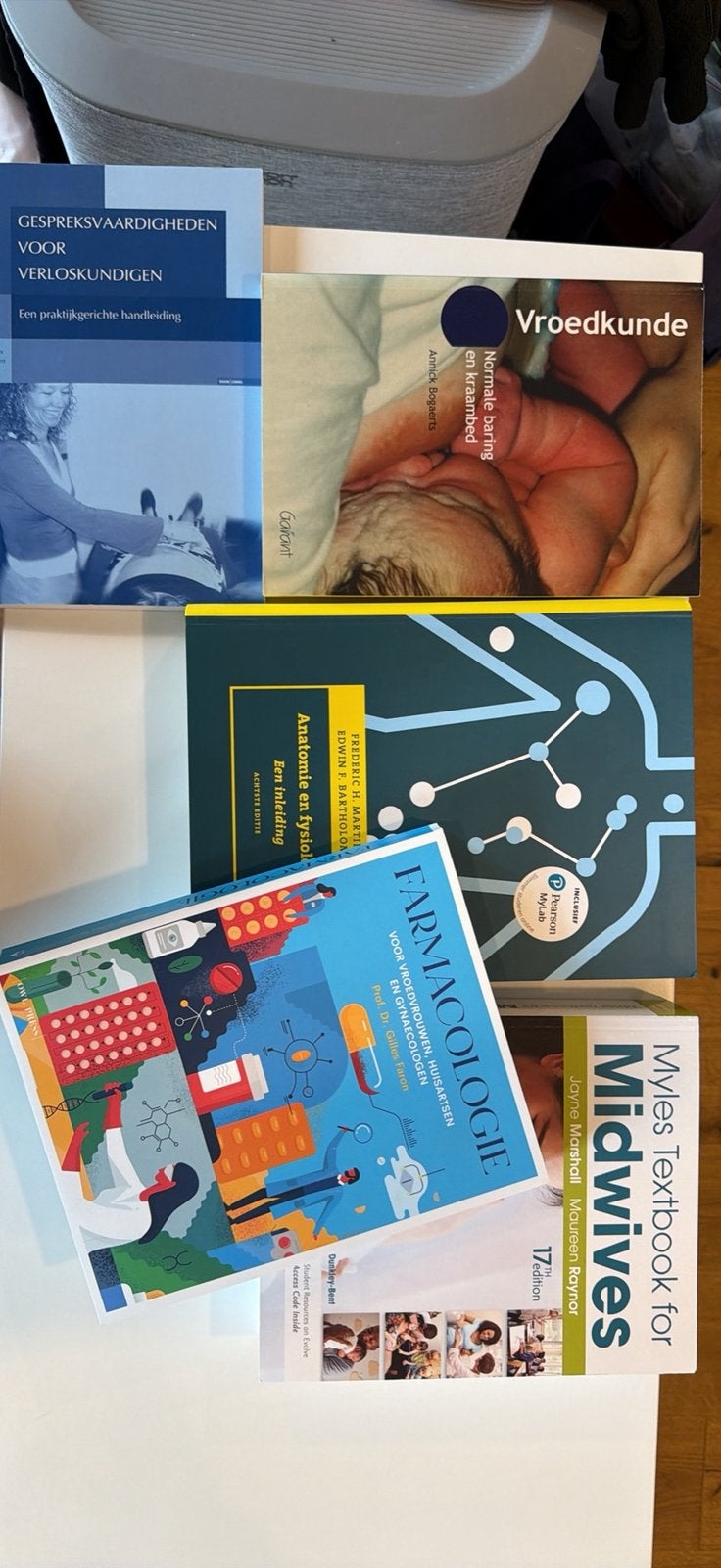 Boeken Vroedkunde 1-3e jaar + praktijkmateriaal, Ophalen, Zo goed als nieuw