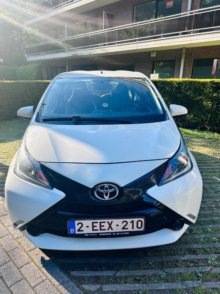 Toyota Aygo 1.0 VVT-i Automatic – 2015, Auto's, Toyota, 5 deurs, Particulier, Aygo, Automaat