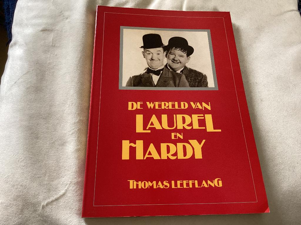 De wereld van Laurel en Hardy, Ophalen of Verzenden, Thomas leeflang