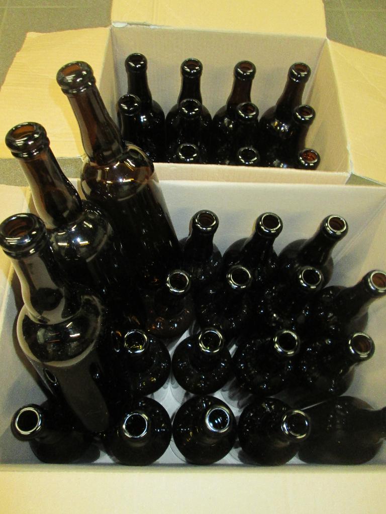 Bierflessen voor hobbybrouwers/brouwen/bierbrouwen/afvullen, Ophalen, Zo goed als nieuw