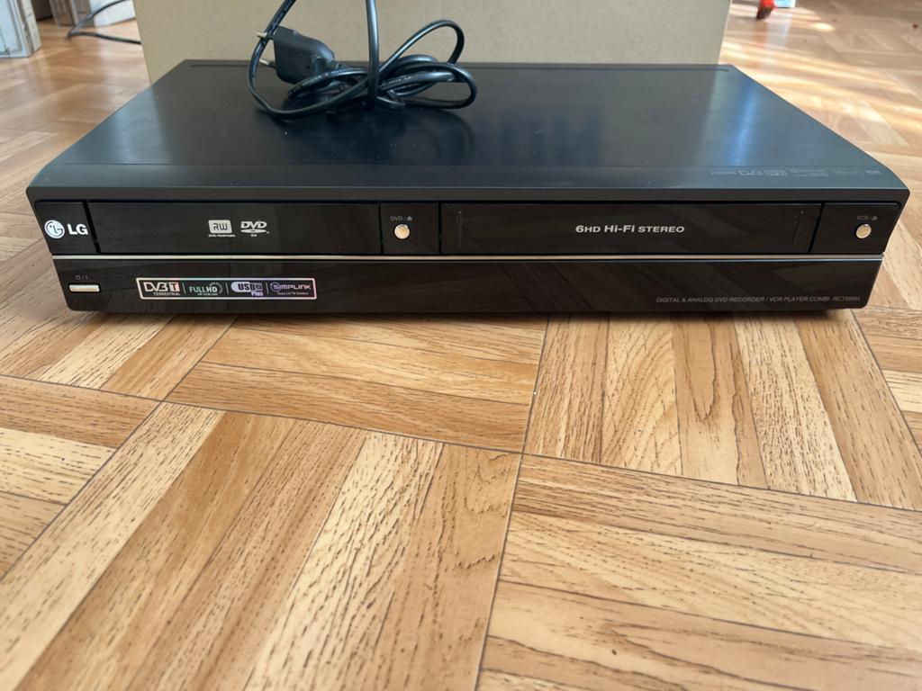 Combiné DV /Magnétoscope VHS LG RCT689H – HDMI (À revisiter), Enlèvement ou Envoi
