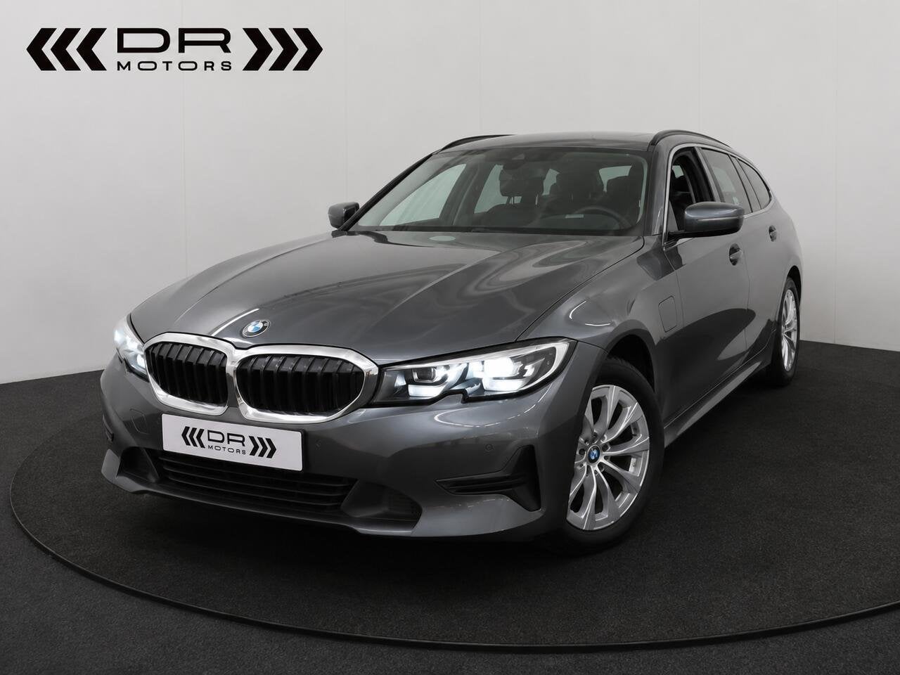 BMW 320 E - VERWARMDE ZETELS - APPLE CARPLAY - SPORTZETELS, Auto's, BMW, 0 kg, 0 min, Euro 6, 0 kg