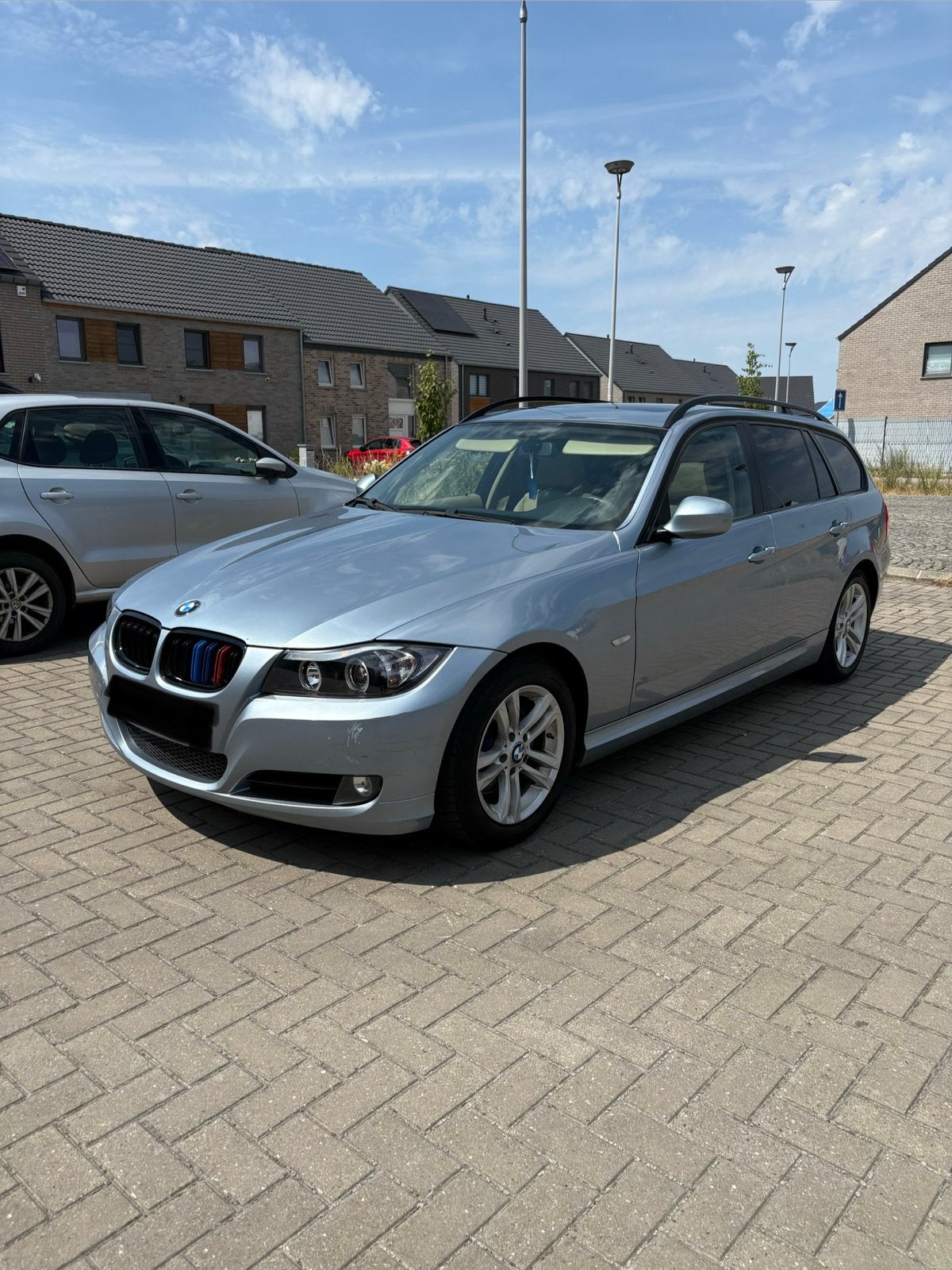 BMW 318d Prête à immatriculer, Autos, BMW, Cuir, Euro 5, Beige, Boîte manuelle