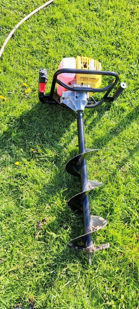 Lair te huur - of hoe je gemakkelijk gaten kunt maken, Tuin en Terras, Verticuteermachines